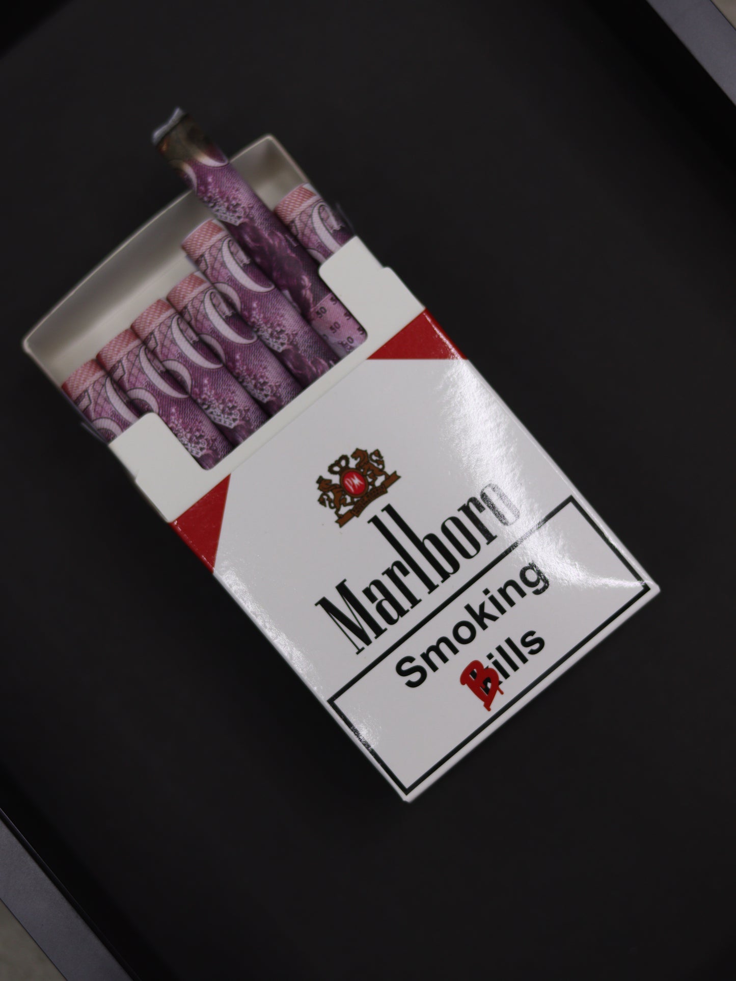 Smoking Bills - GBP (Red)